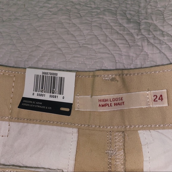 NWT Levi’s Pleated High Loose Pant - Picture 5 of 6